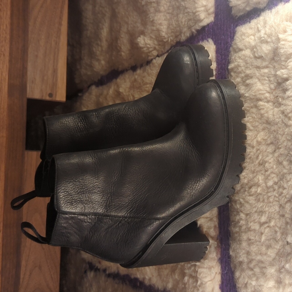 Magdalena Heeled Boots - Dr. Marten's